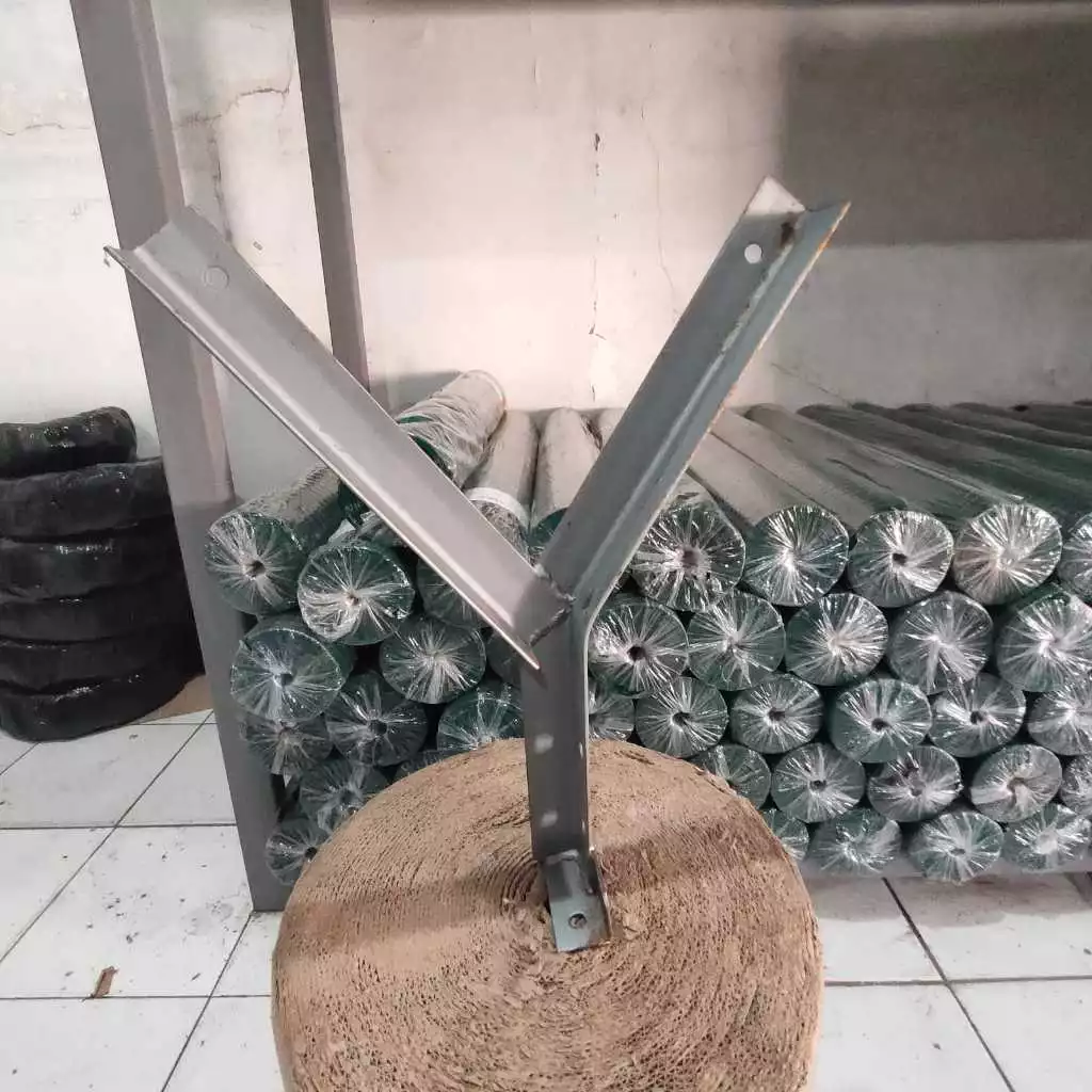 Tiang Y Galvanis